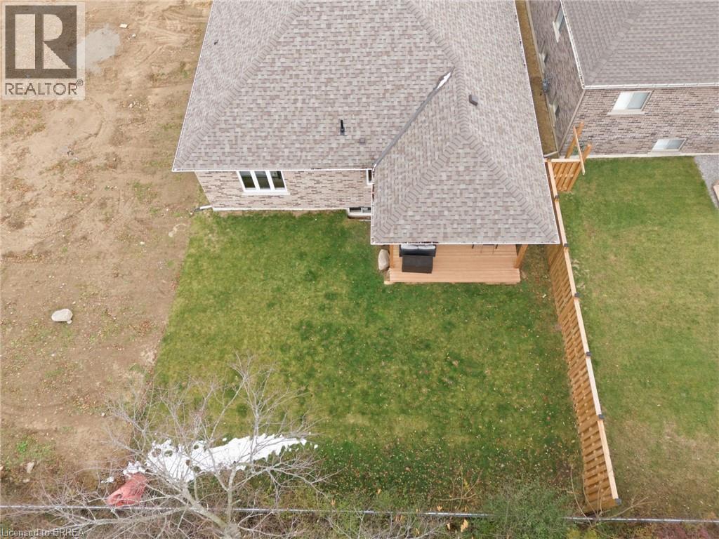 58 VANROOY Trail - 24