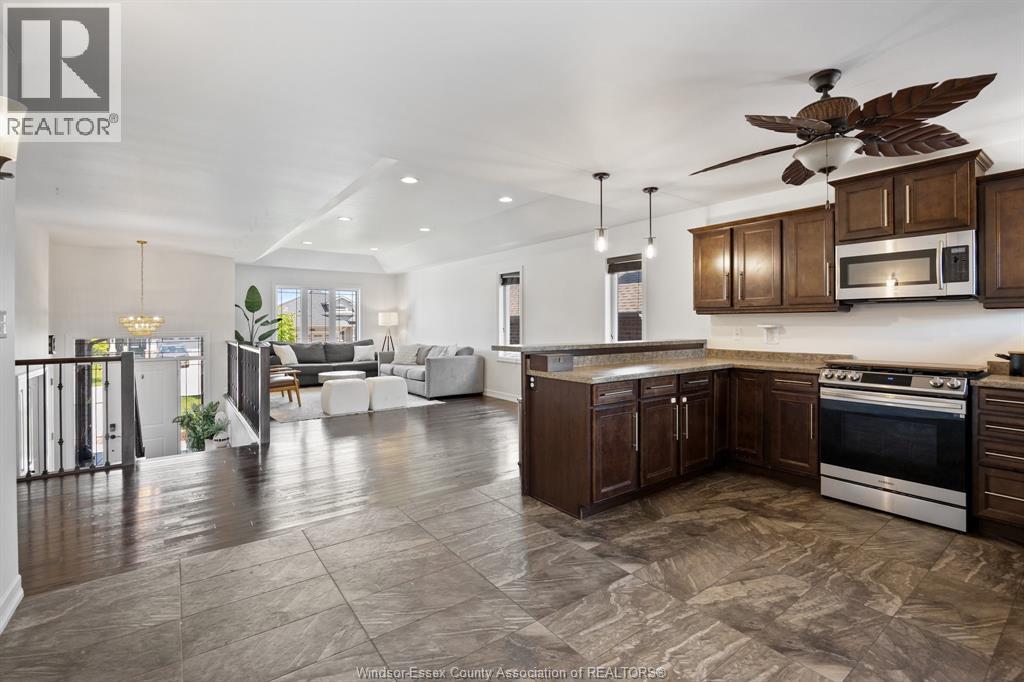 419 BROWN CRESCENT - 10