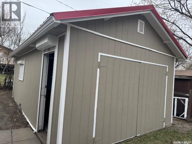 691 Joseph CRESCENT - 21