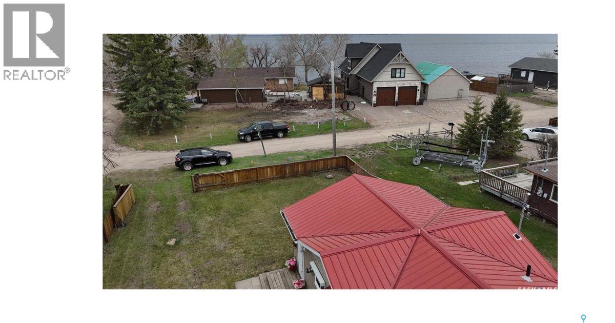 691 Joseph CRESCENT - 24