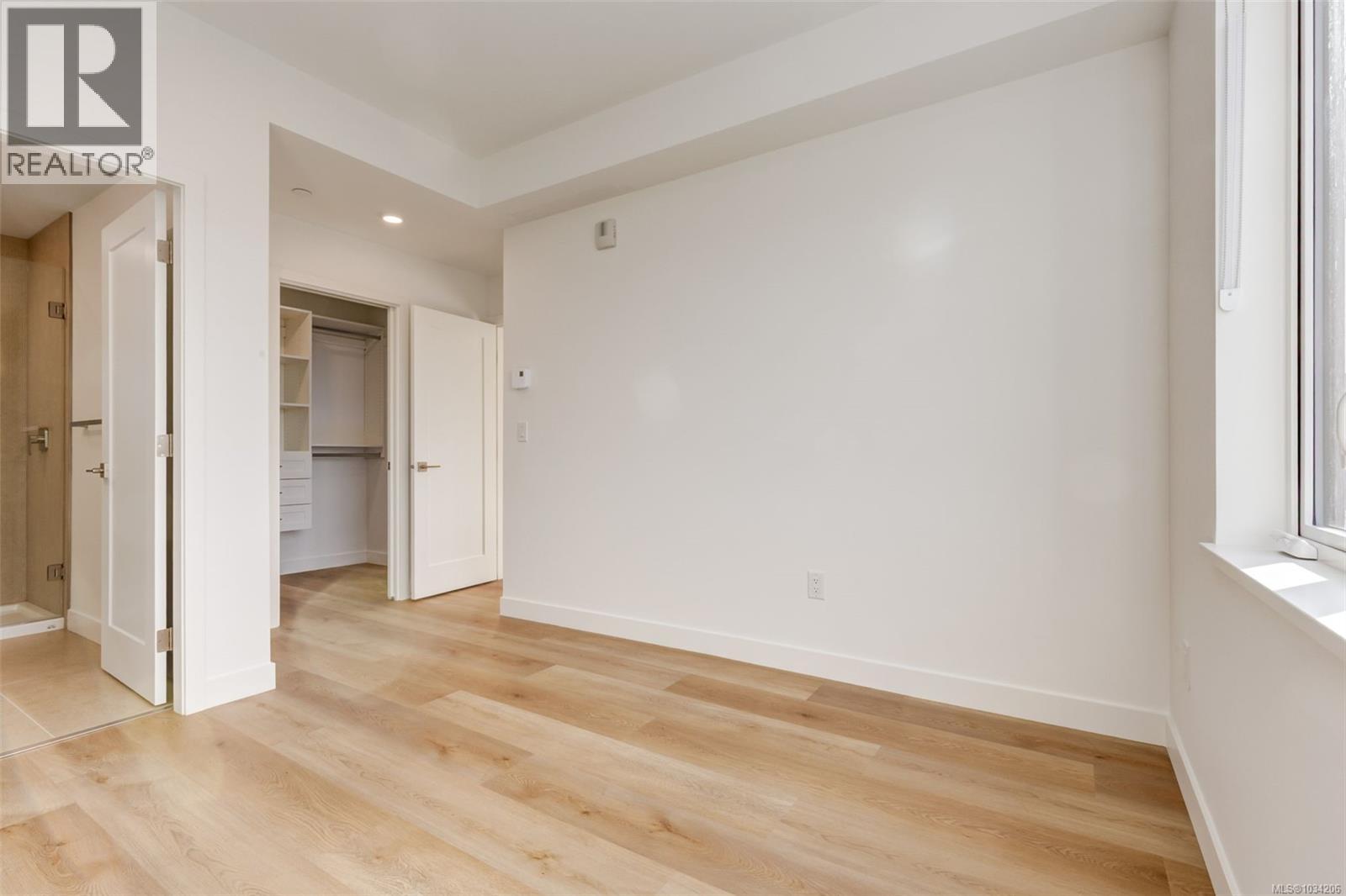 #206 7181 Lantzville Rd - 18