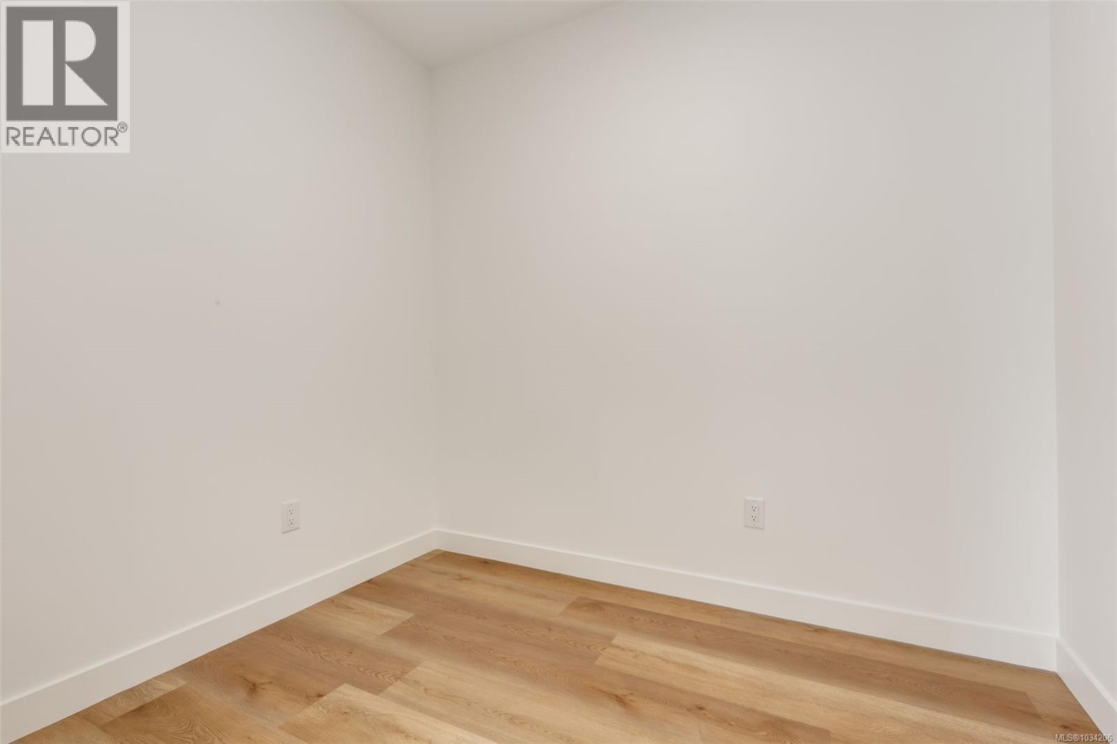 #206 7181 Lantzville Rd - 26