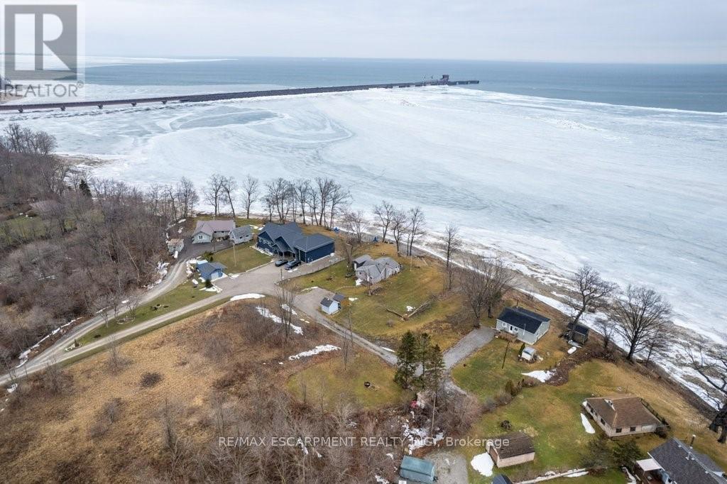 1115 NEW LAKESHORE ROAD - 12