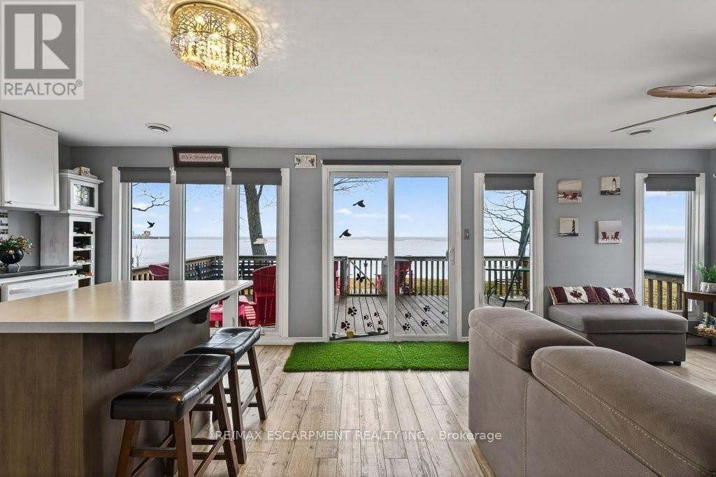1115 NEW LAKESHORE ROAD - 23