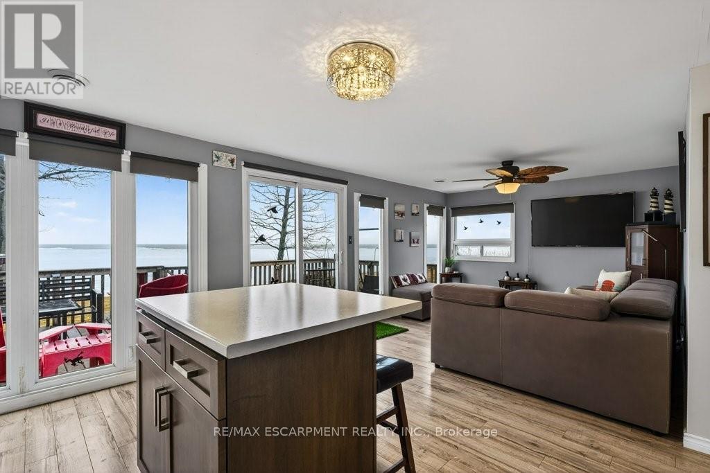 1115 NEW LAKESHORE ROAD - 34