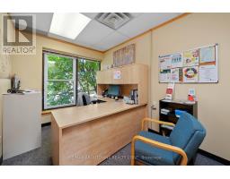 2 - 54 Dundas Street E, Belleville, ON K8N1B8 Photo 8