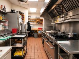 M 730 St Anne's Road, Winnipeg, MB R2N0A2 Photo 18
