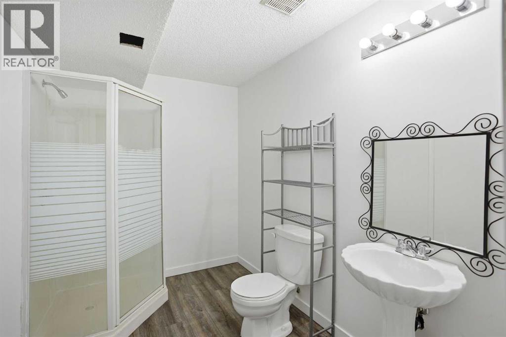 113 Mt Lorette Place SE - 22