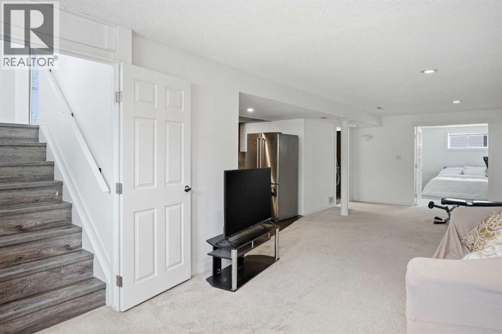 113 Mt Lorette Place SE - 15