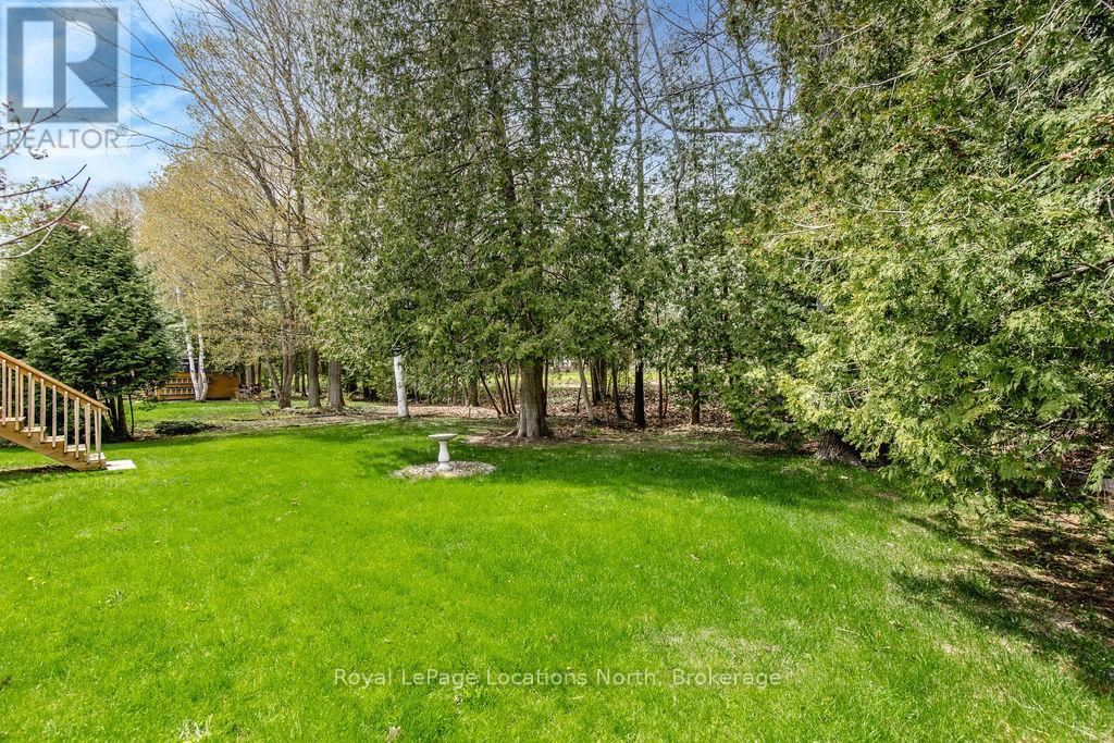 40 FAIRWAY CRESCENT - 29