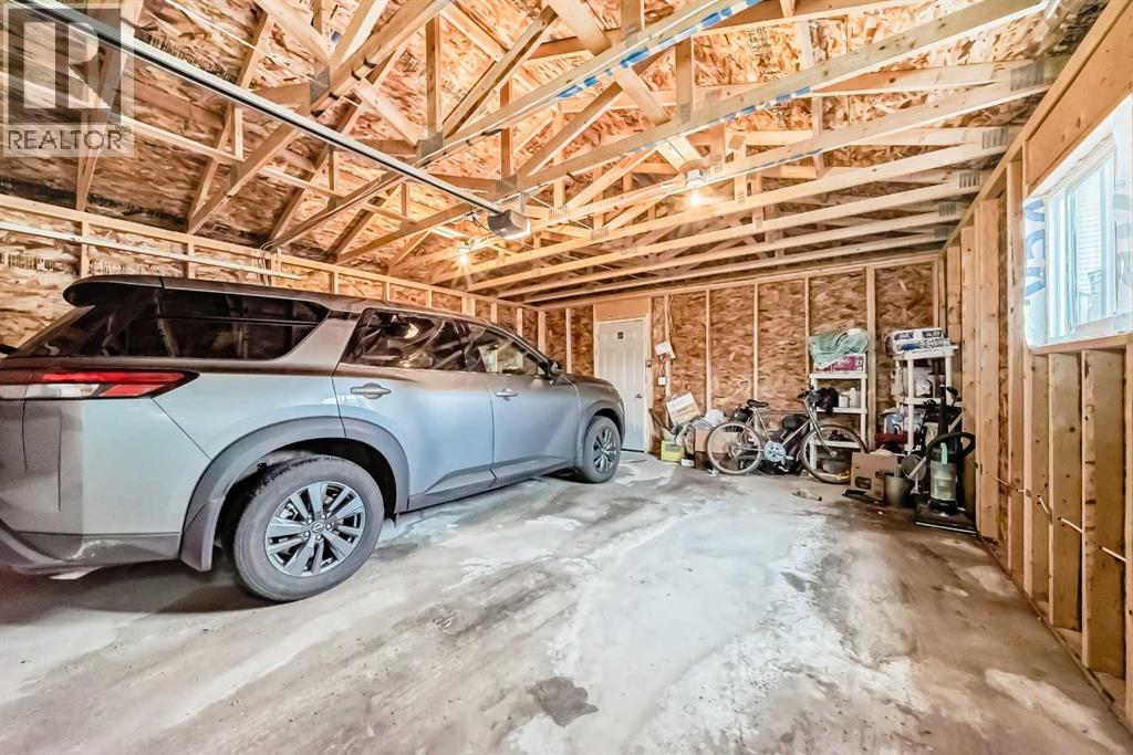 32 SADDLEBROOK Place NE - 35