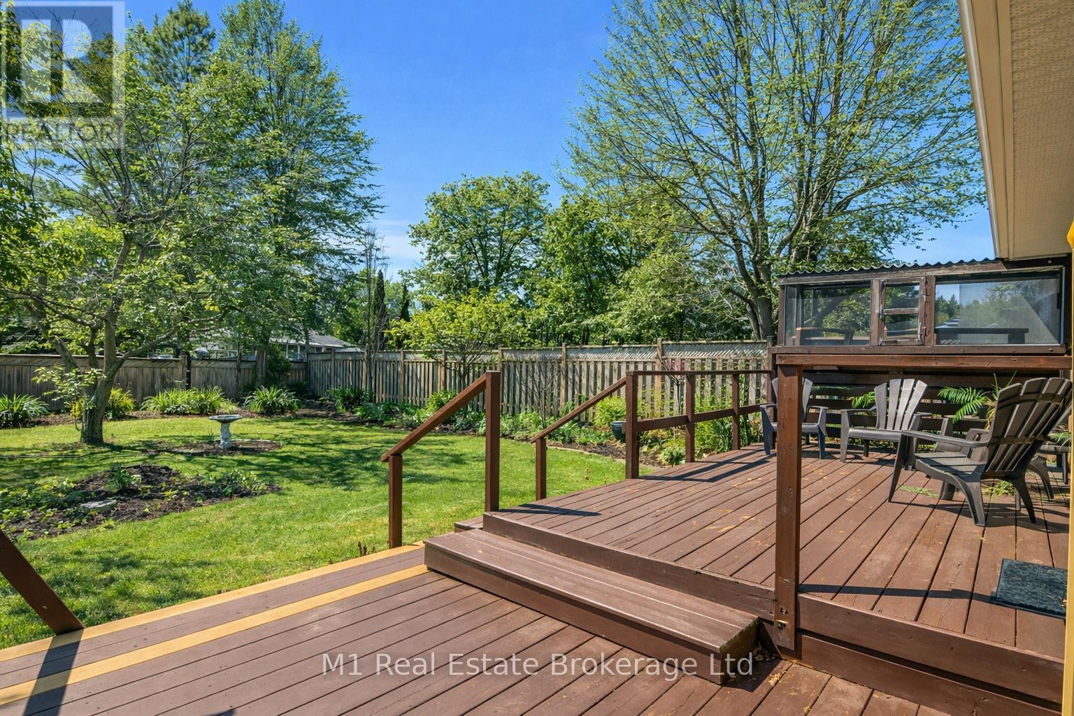 148 VICTORIA ROAD N - 33