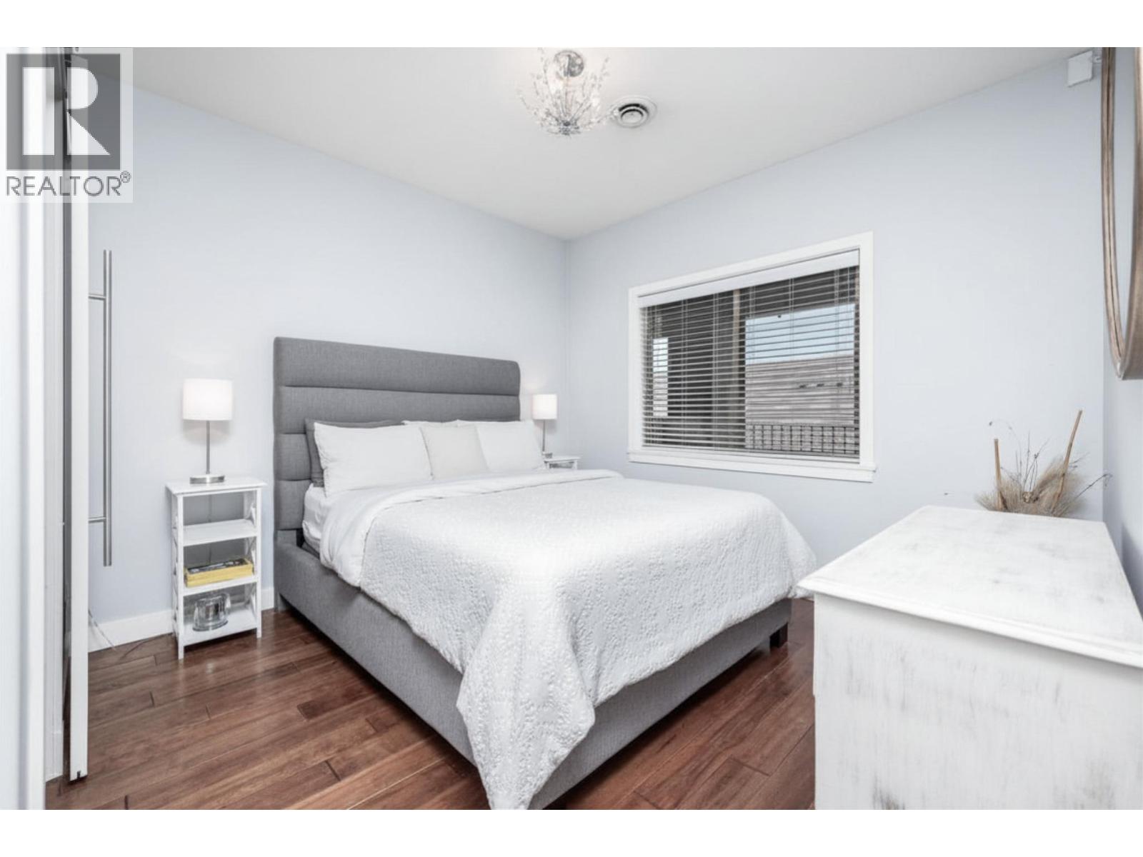 #6404 4026 Pritchard Drive N - 28