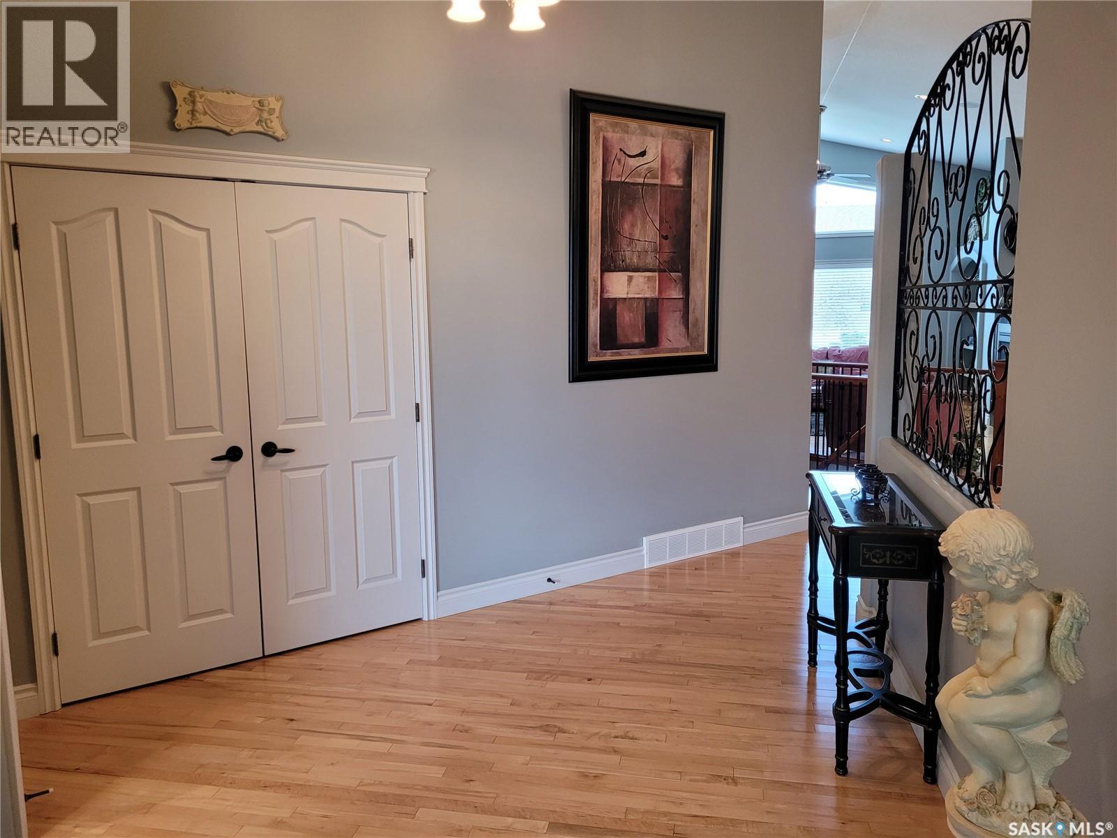 406 Bolton PLACE - Image 3