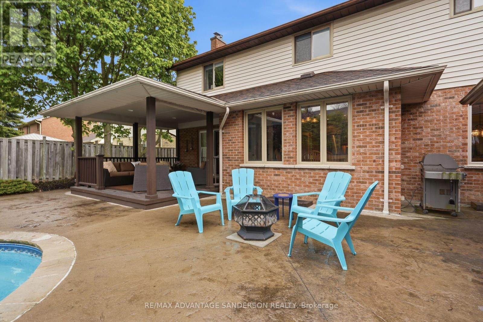 512 JEFFREYBROOK DRIVE - 12