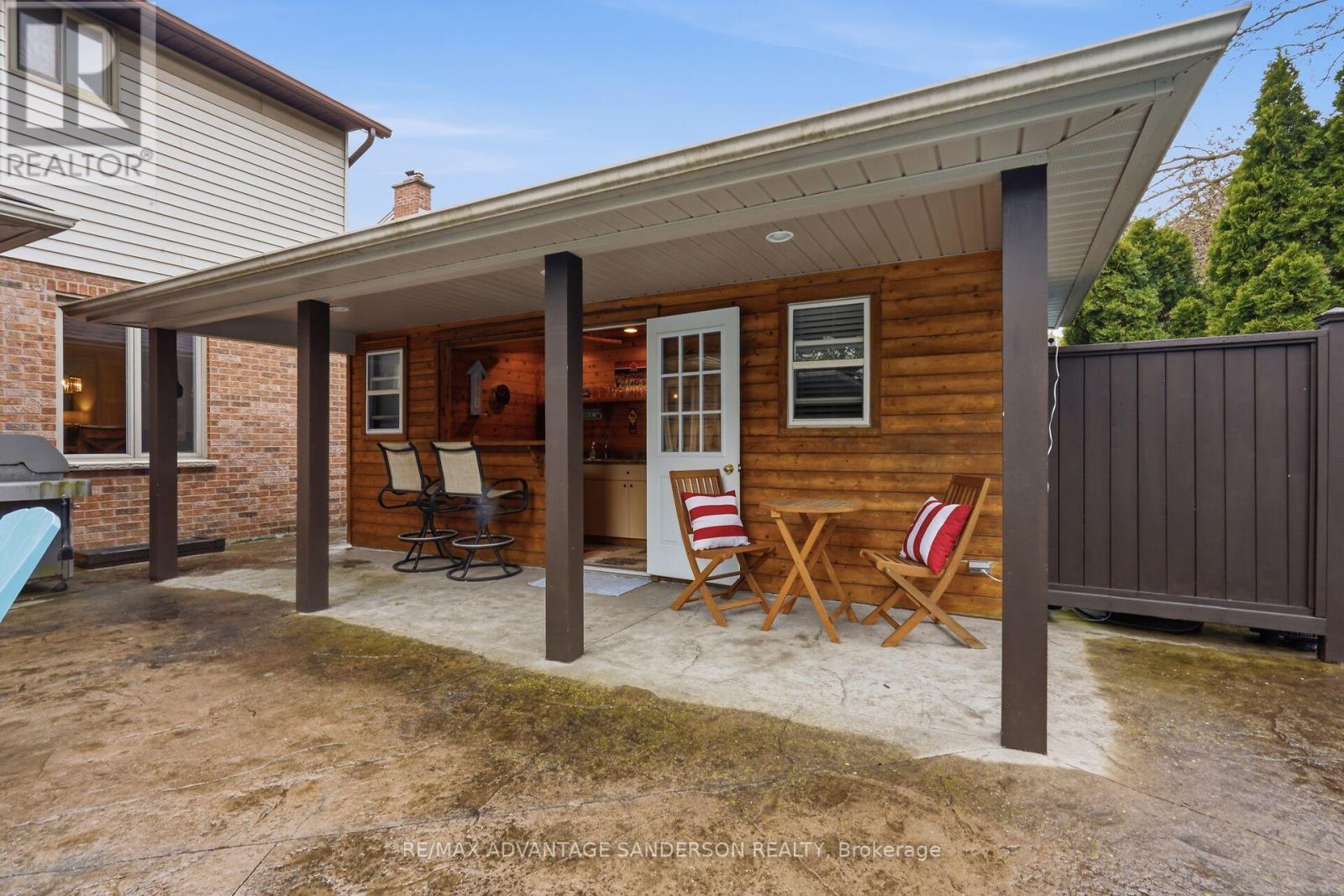 512 JEFFREYBROOK DRIVE - 13