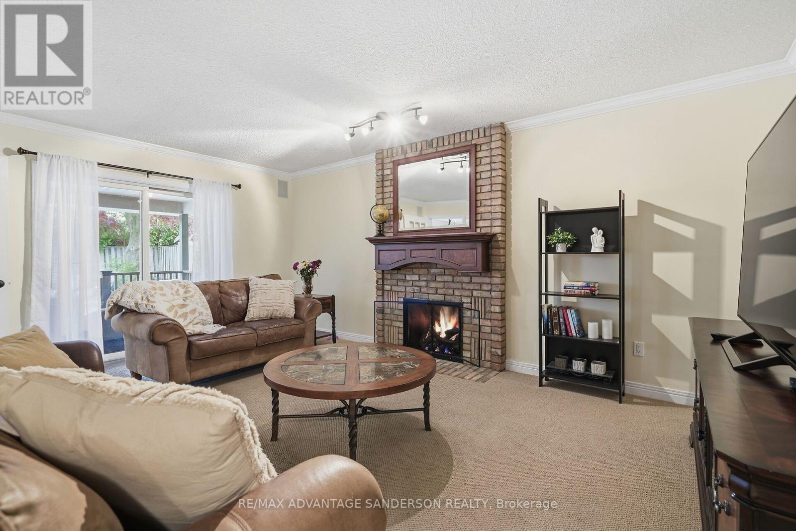 512 JEFFREYBROOK DRIVE - 34