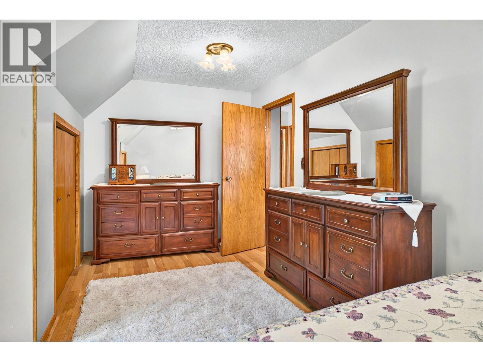 3025 Naramata Road, Naramata