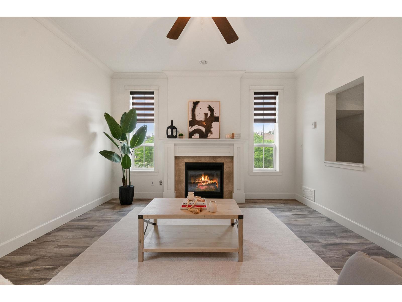 43 45290 SOOWAHLIE CRESCENT, Garrison Crossing, Chilliwack