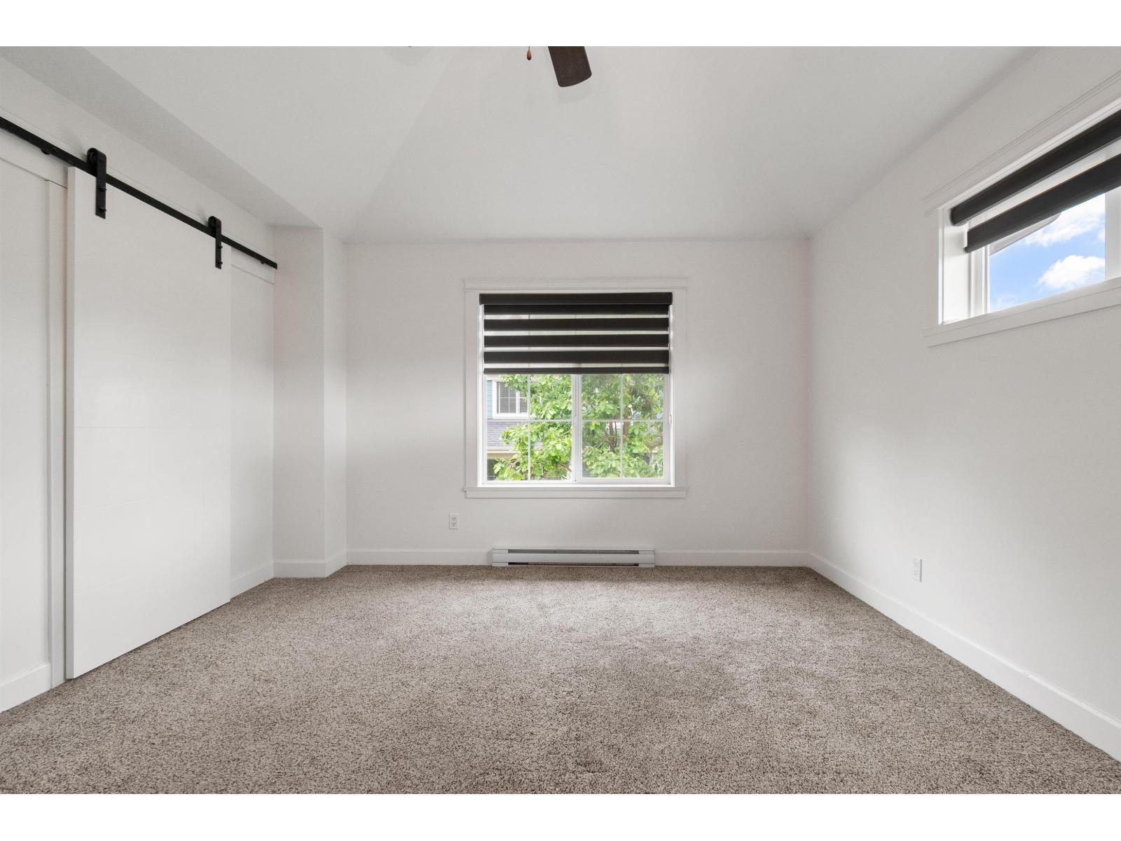 43 45290 SOOWAHLIE CRESCENT, Garrison Crossing, Chilliwack