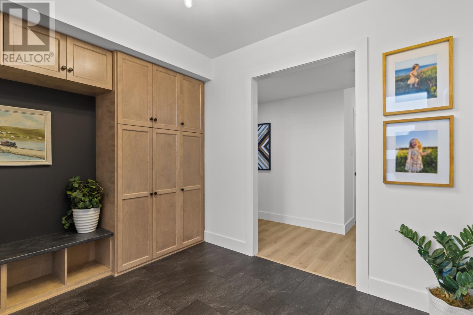 16 Lucston Avenue - 4