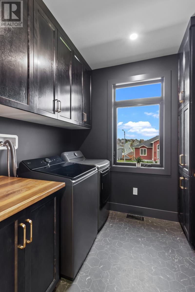 16 Lucston Avenue - 6