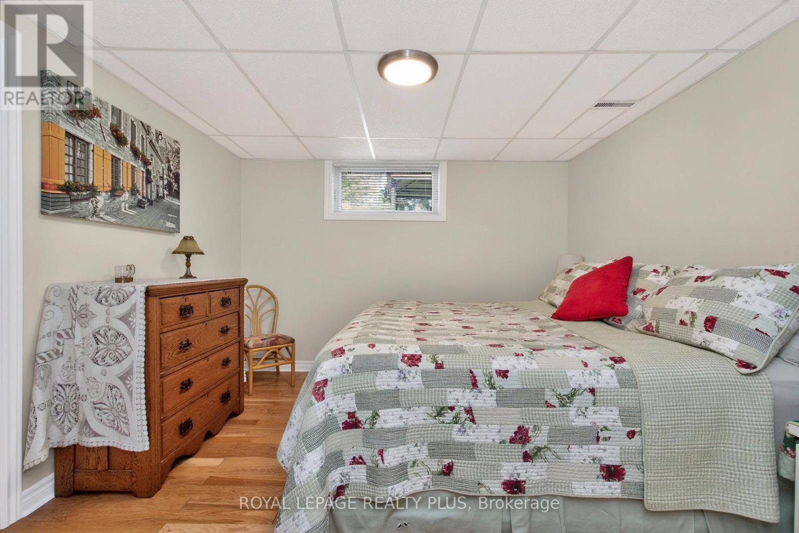 99 PEEL STREET - 32