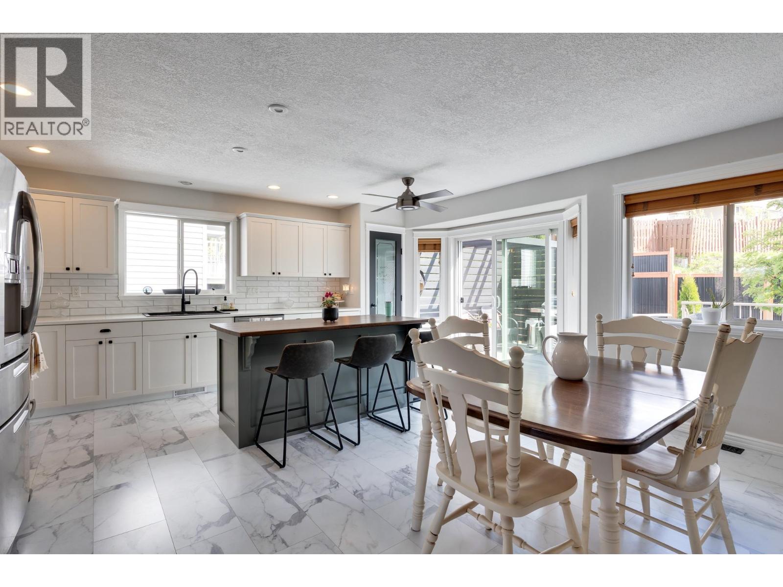 3531 CHARTWELL AVENUE - 13