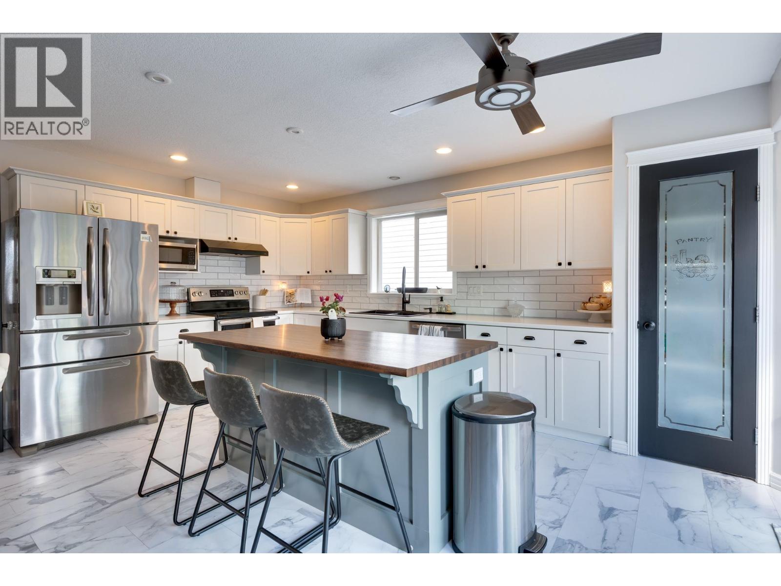 3531 CHARTWELL AVENUE - 14