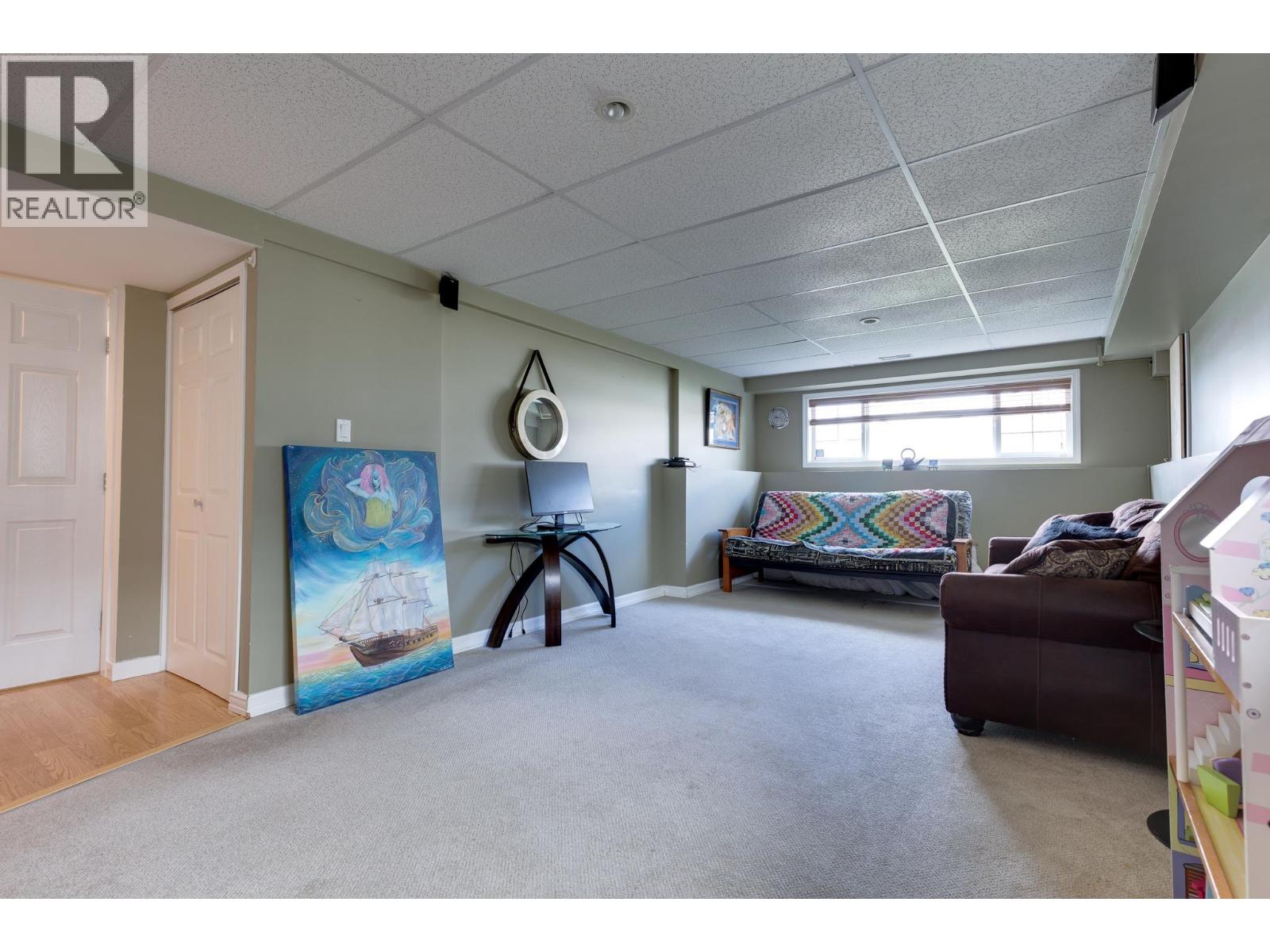 3531 CHARTWELL AVENUE - 21