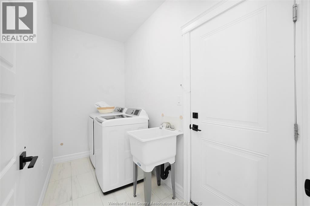445 BRUNMAR CRESCENT, Lakeshore, Ontario, N0R1A0 — Photo 11
