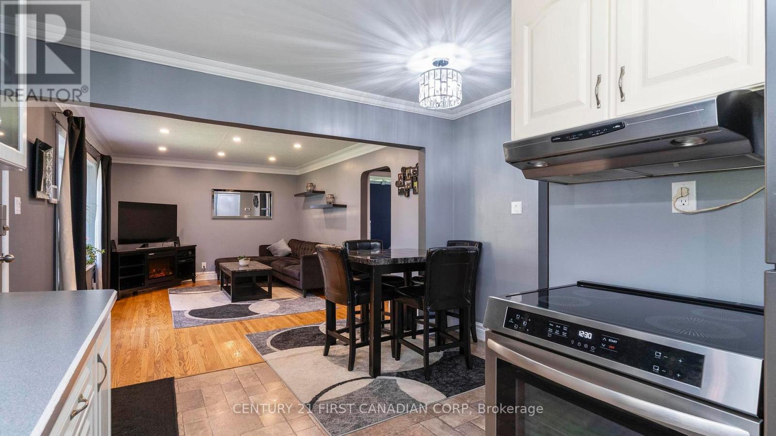 85 ALGONQUIN CRESCENT - 16