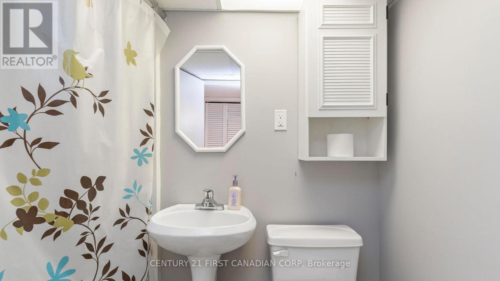 85 ALGONQUIN CRESCENT - 35