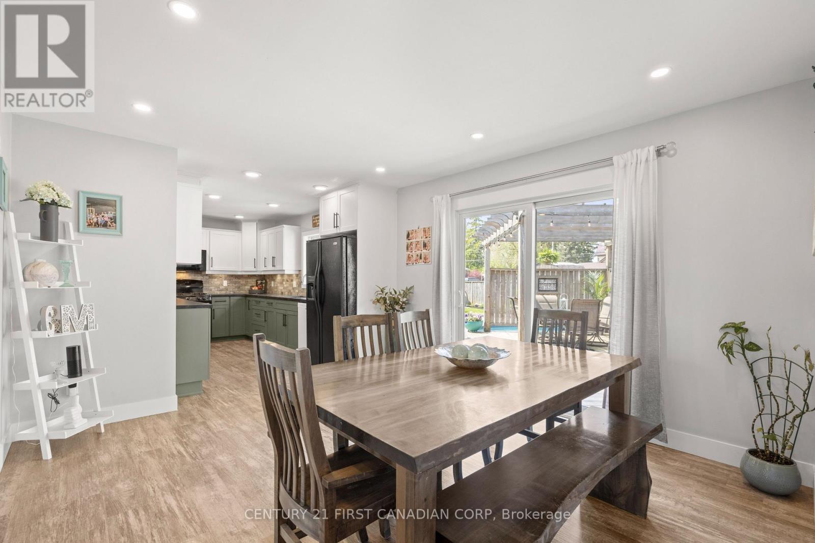 191 PRINCE ALBERT STREET - 14