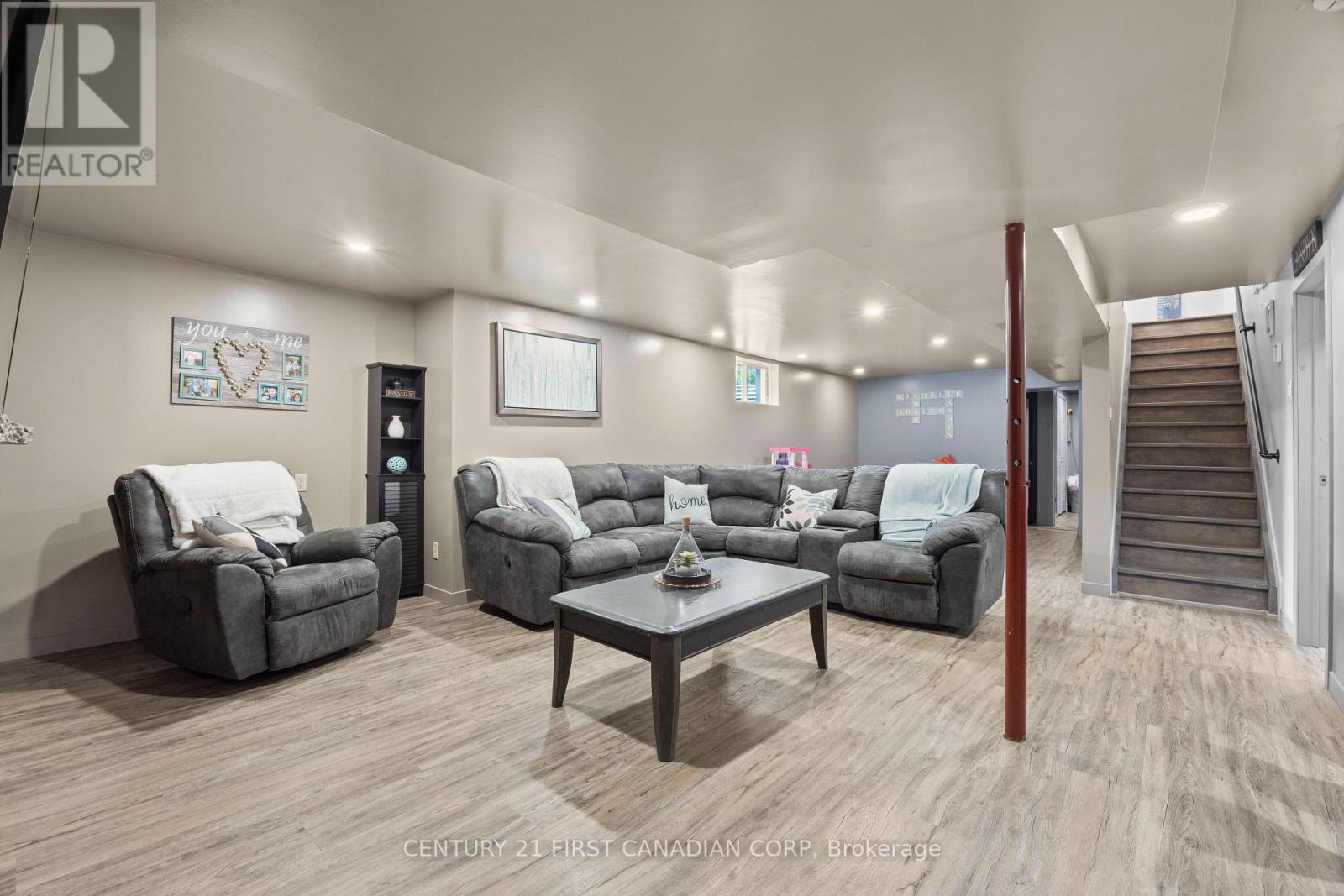 191 PRINCE ALBERT STREET - 26