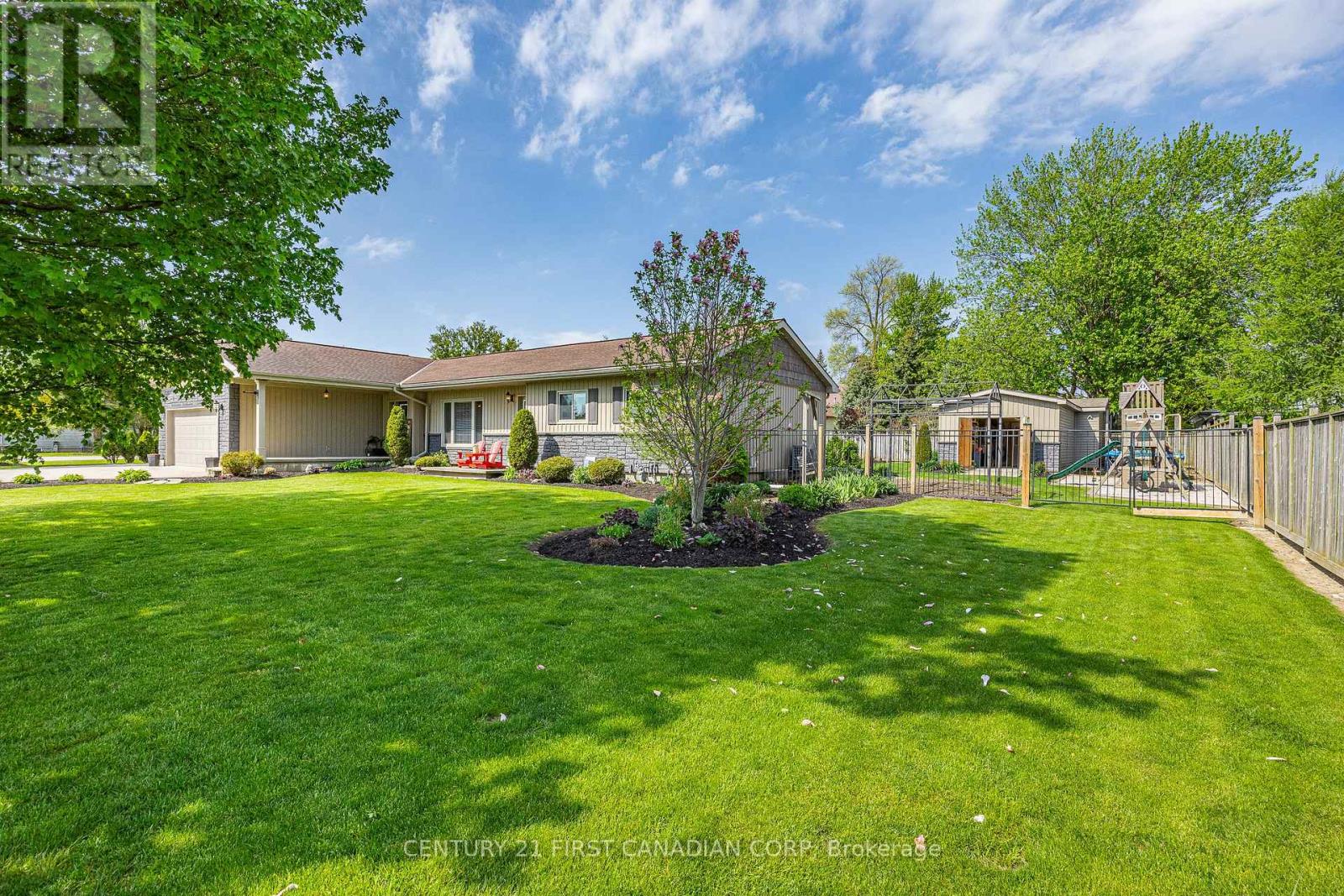 191 PRINCE ALBERT STREET - 4