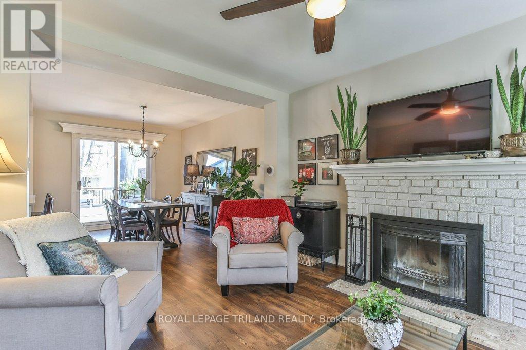626 EMERY STREET E - 14