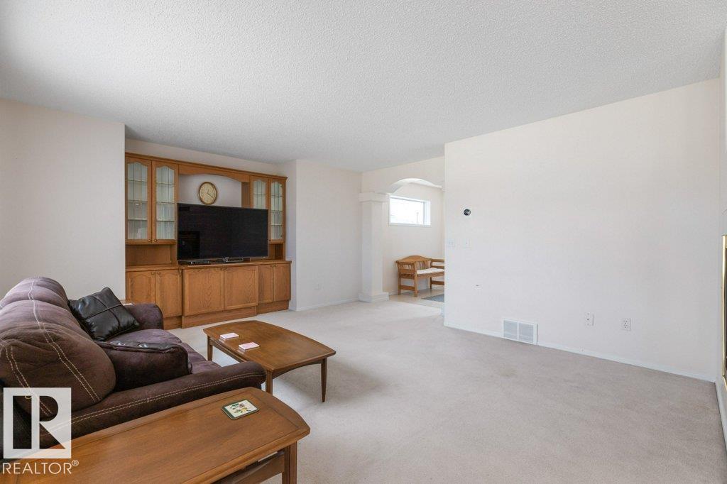 1346 118A ST NW - 7