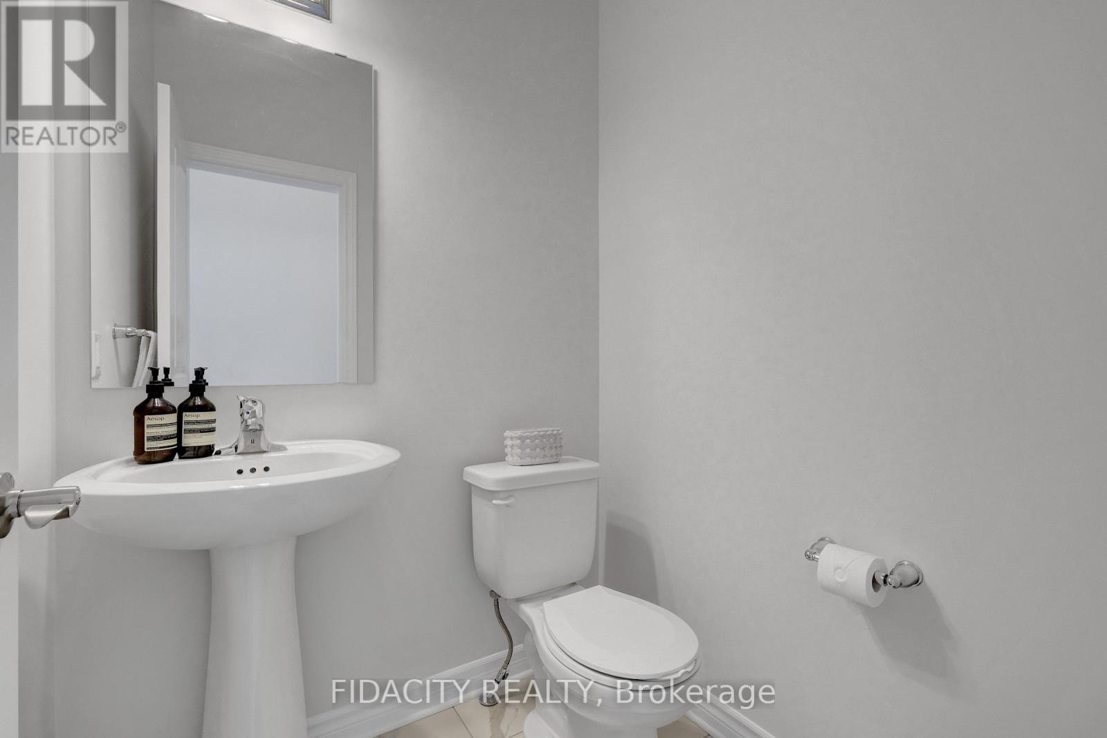 1005 KIJIK CRESCENT - 13