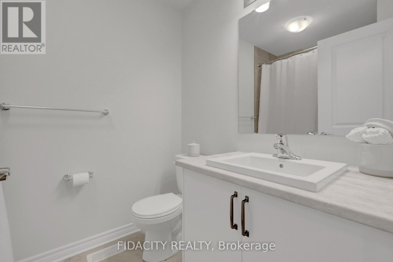 1005 KIJIK CRESCENT - 23