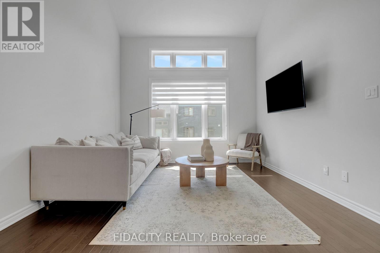 1005 KIJIK CRESCENT - 6