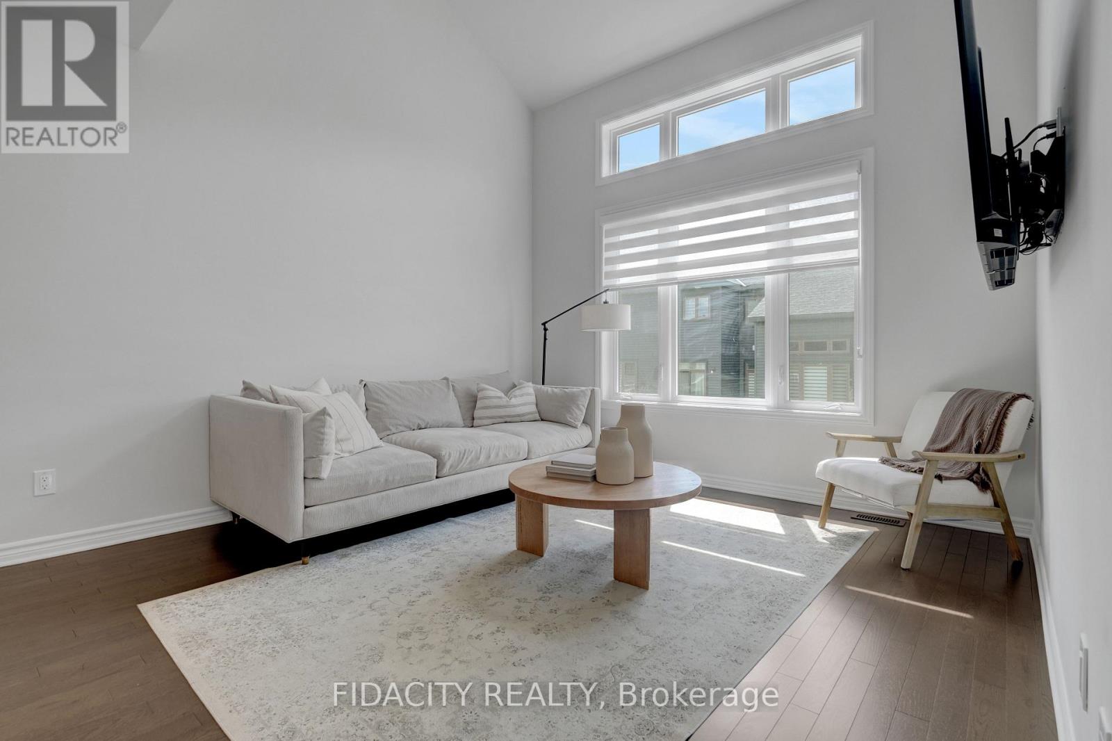 1005 KIJIK CRESCENT - 7