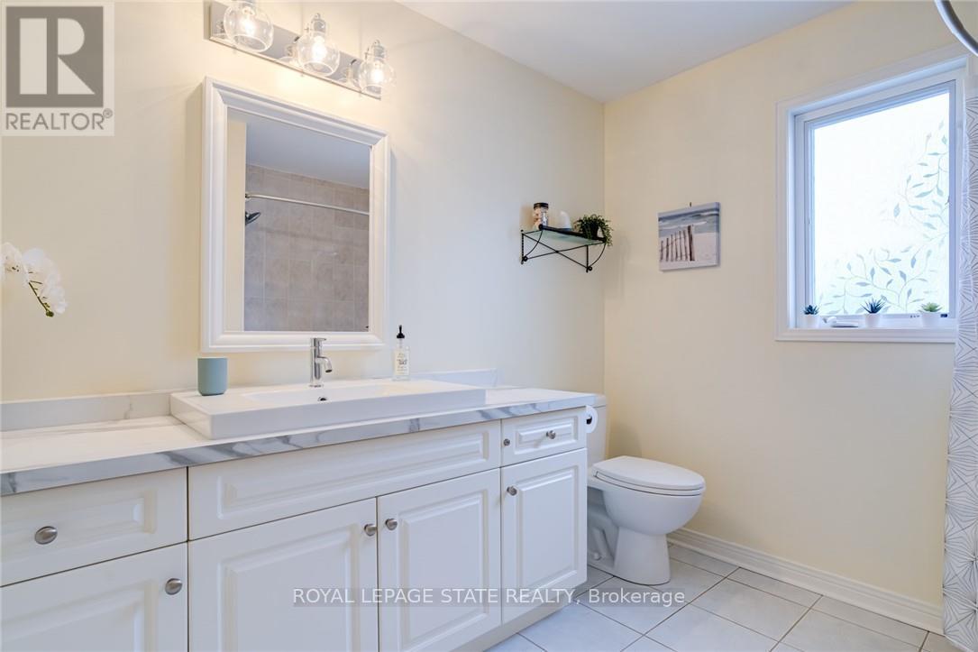 82 VANSICKLE ROAD - 34