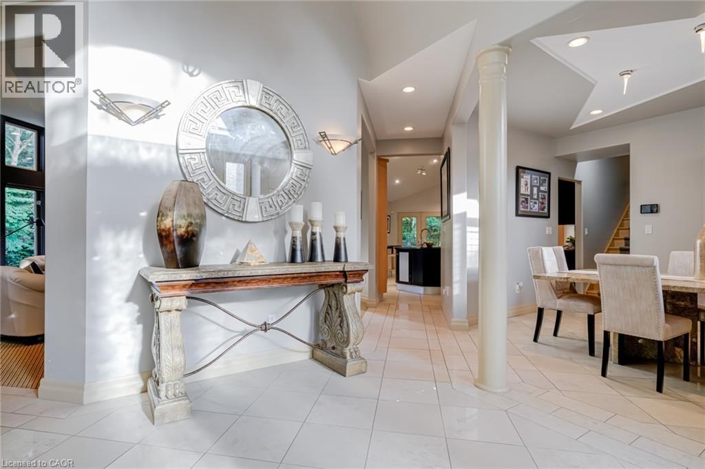 34 HARRINGTON Place, Ancaster, Ontario, L9G4Z2 — Photo 8