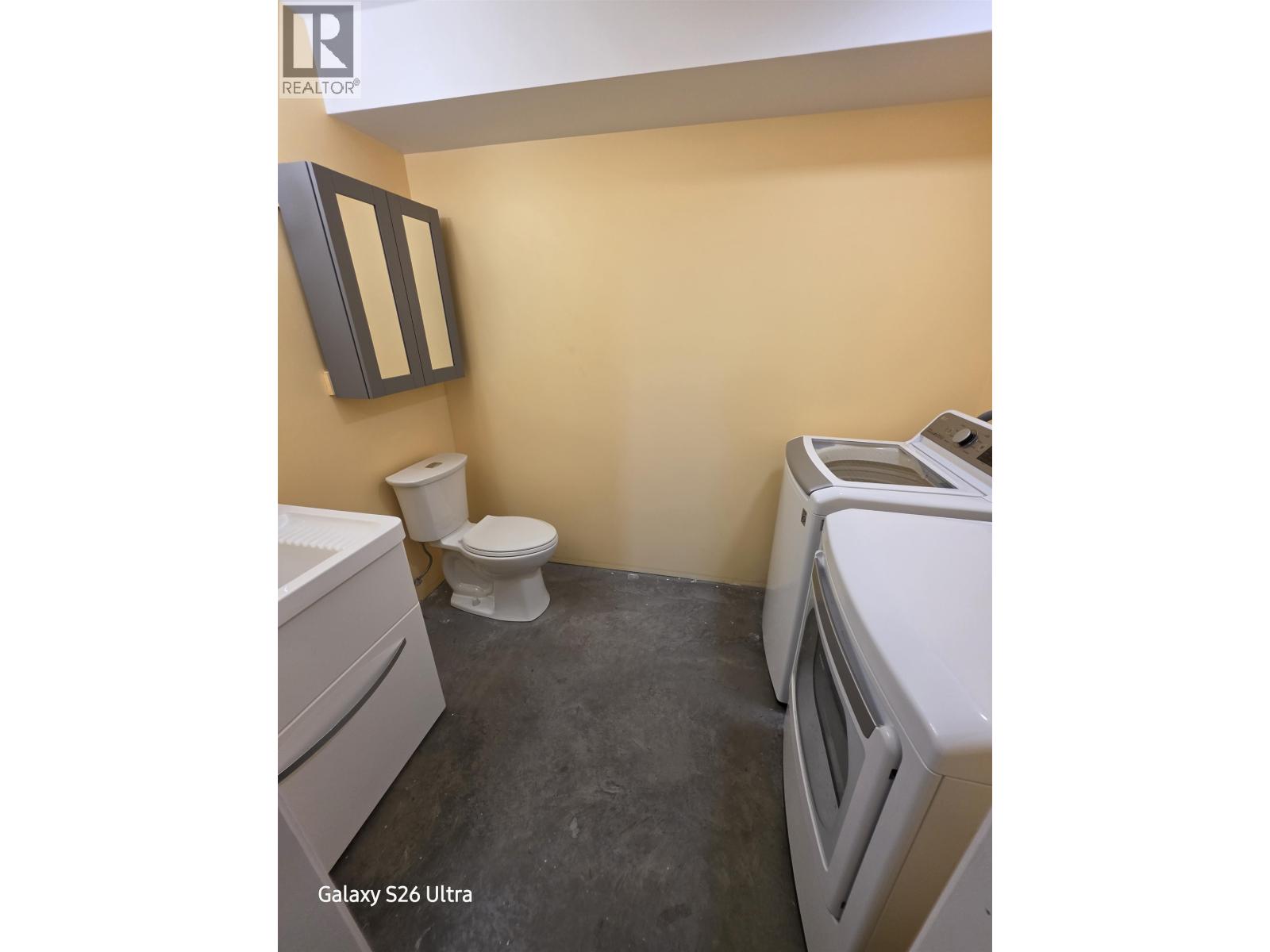 #149 375 MANDARINO PLACE - 24