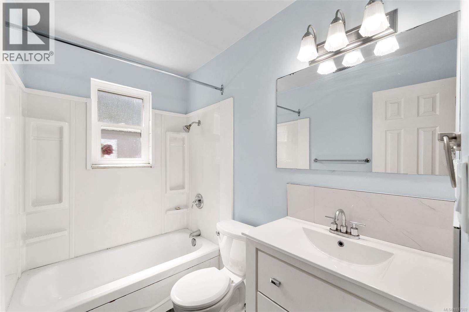 388 Pine St - 25