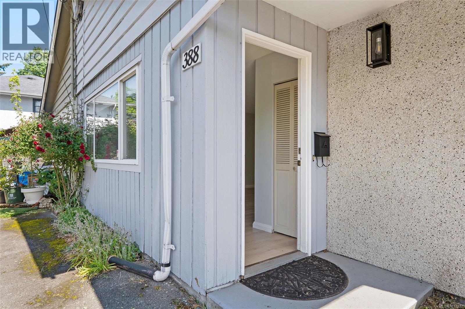 388 Pine St - 44