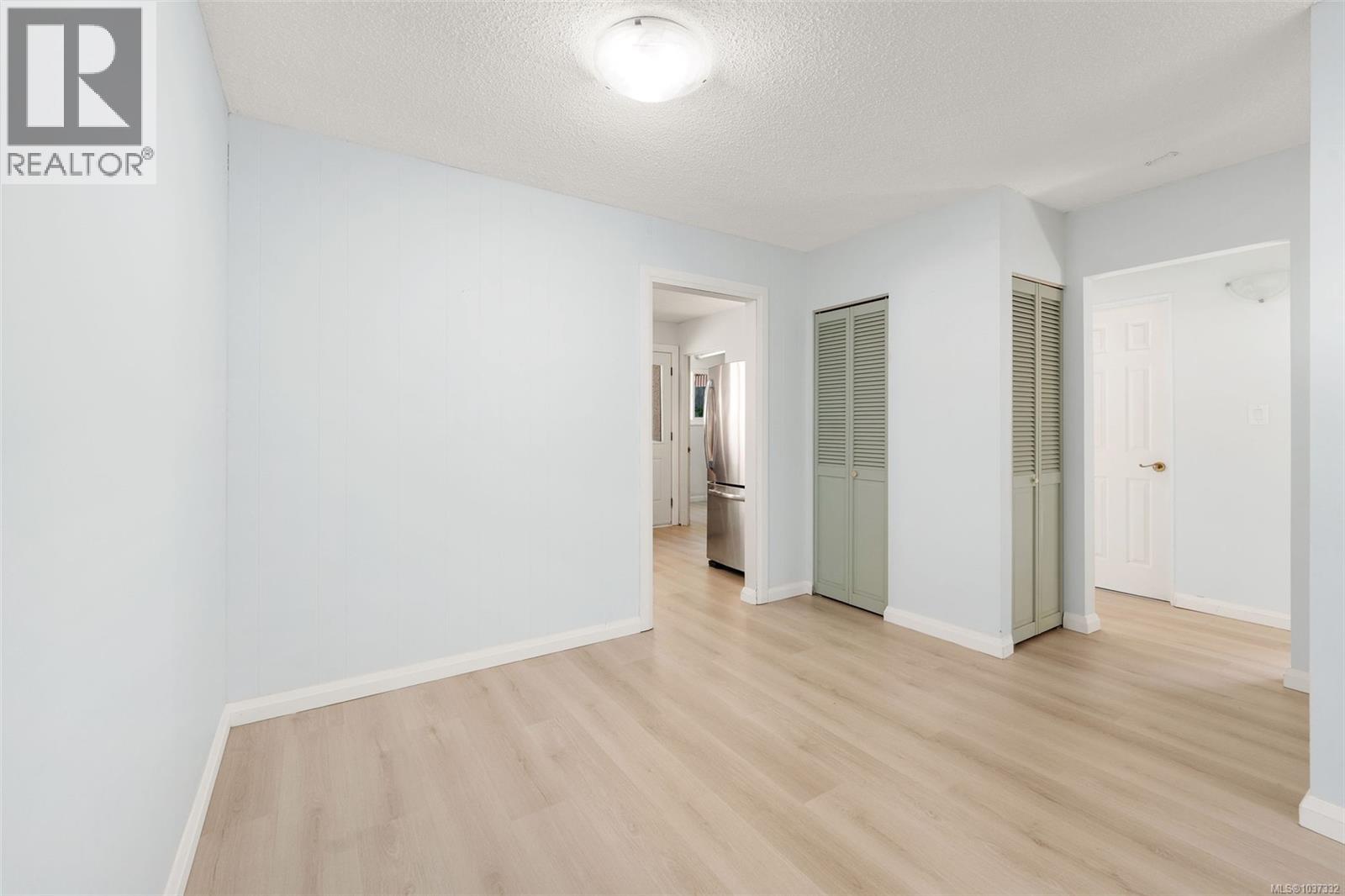 388 Pine St - 15