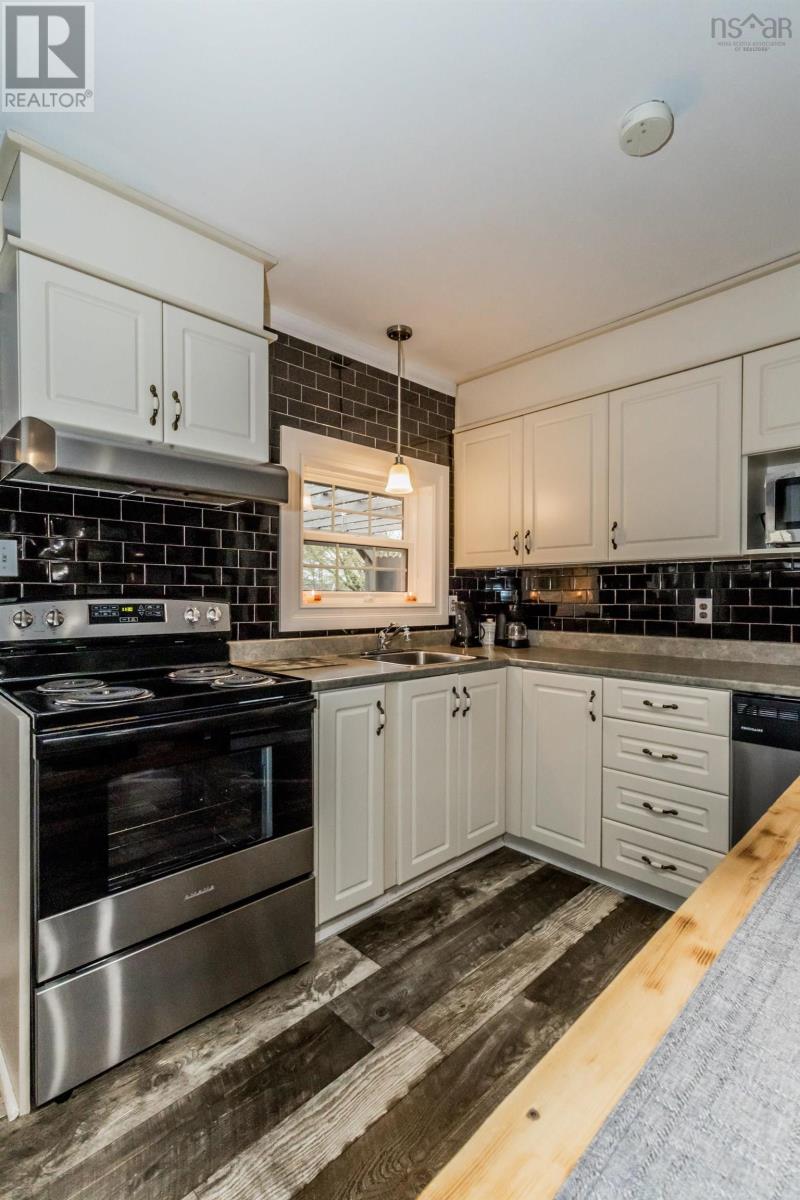 167 Mee Road - 14