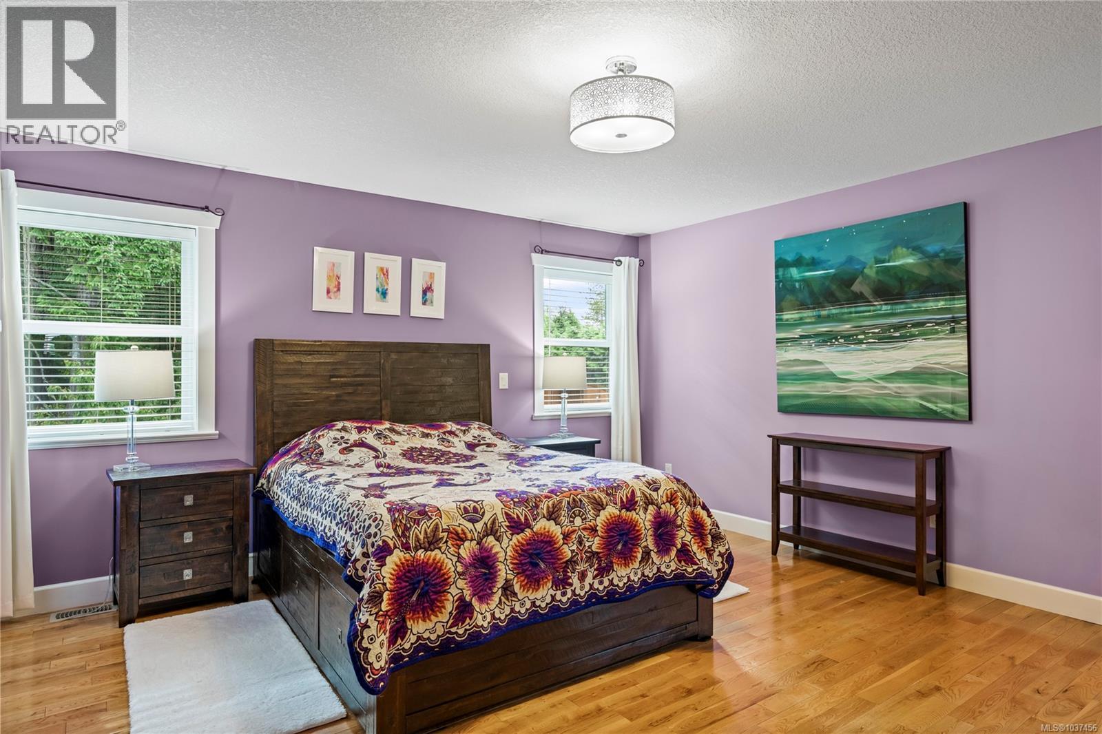 512 Martina Way - 32